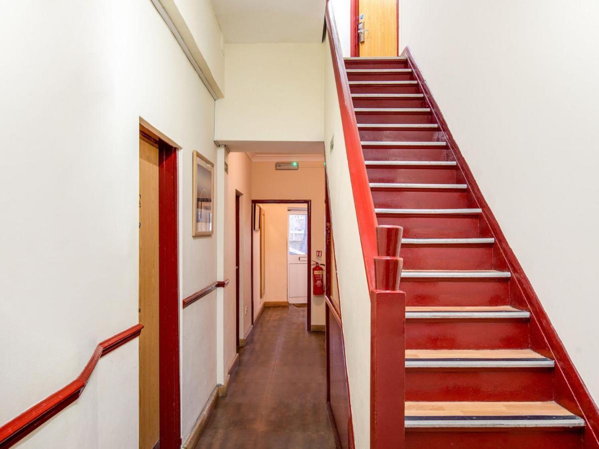 Lovely Studio In London With Patio Экстерьер фото